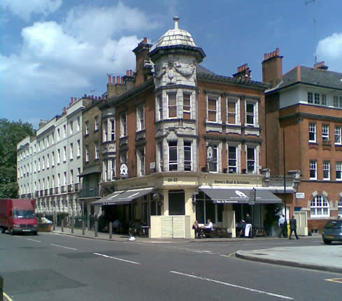 Opposite side of the street looking left, a pub. Did Joe visit this pub perhaps?