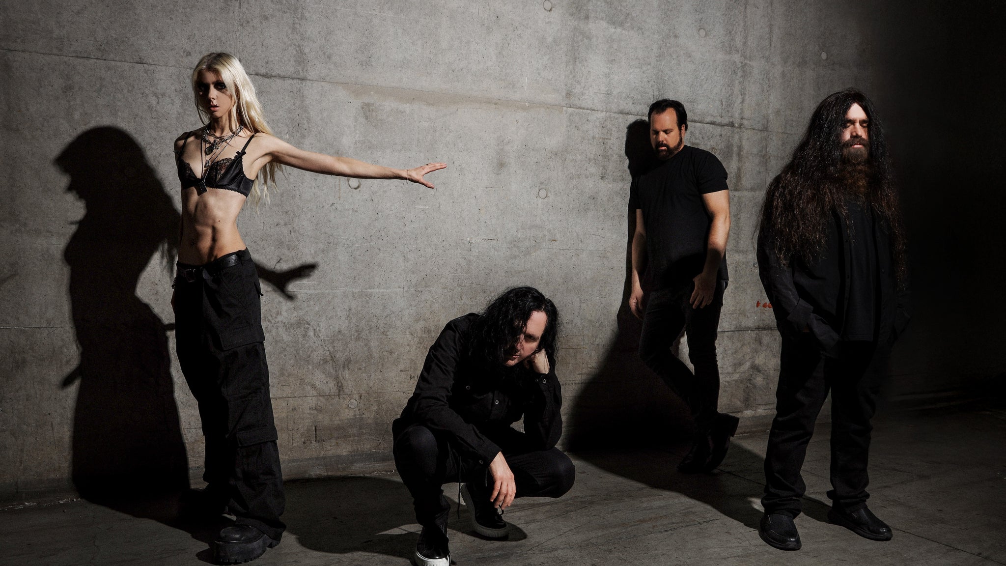 The Pretty Reckless: Dear God Tour | VIP Packages